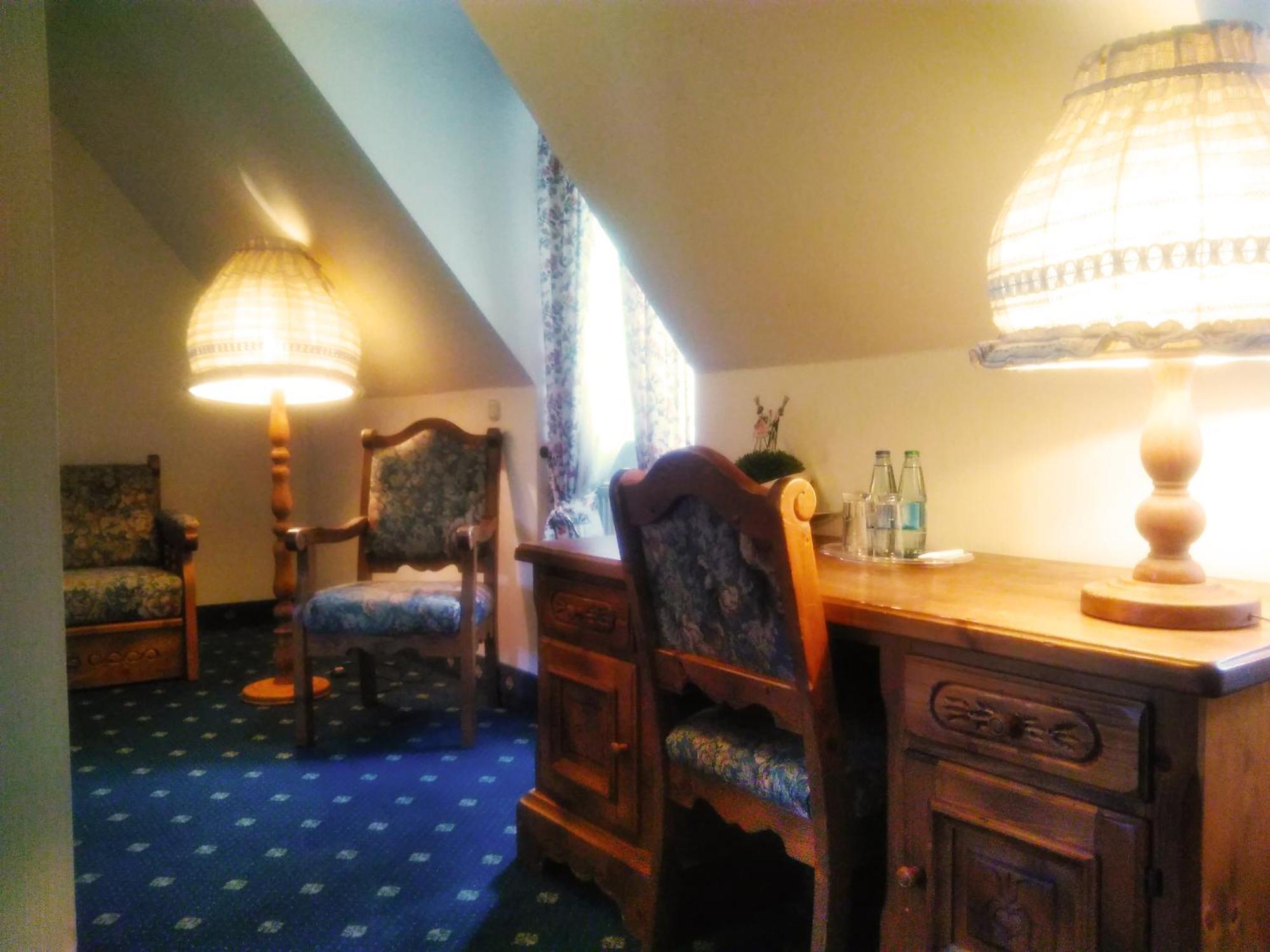 Spundloch- Das Hotel & Weinrestaurant Veitshöchheim Екстериор снимка