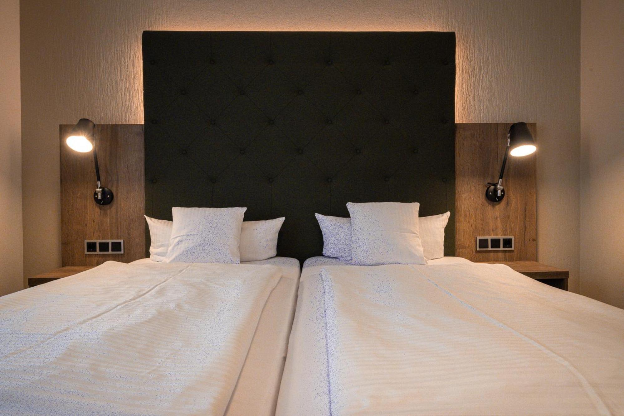 Spundloch- Das Hotel & Weinrestaurant Veitshöchheim Екстериор снимка